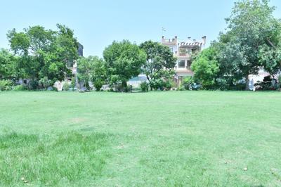 Image of 500 Sq.ft Residential Plot / Land for sale in Chi IV, Greater Noida for Rs. 62500000