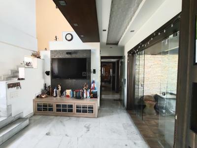 Hall Image of 3500 Sq.ft 5 BHK Apartment / Flat for sale in Ambuja Udita, Santoshpur Kolkata for Rs. 31000000
