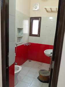 Image of 1400 Sq.ft 2 BHK Apartment / Flat for rent in Gangotri Enclave , Alaknanda, New Delhi for Rs. 60000