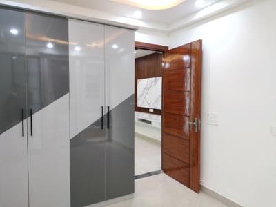 Bedroom Image of 1200 Sq.ft 3 BHK Builder Floor for sale in Deenpur New Delhi for Rs. 7800000
