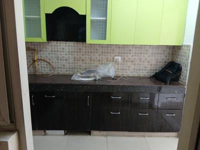Kitchen Image of 1550 Sq.ft 3 BHK Apartment / Flat for sale in Mahagun Mascot, Crossings Republik Ghaziabad for Rs. 11900000