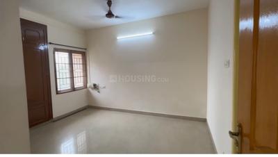 Bedroom Image of 2475 Sq.ft 4 BHK Apartment / Flat for rent in Maduravoyal Chennai for Rs. 60000