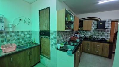 Kitchen Image of 2700 Sq.ft 4 BHK Builder Floor for sale in Sector 52 Gurgaon for Rs. 25000000