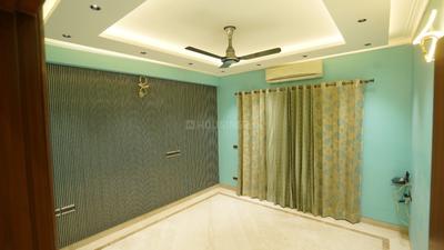 Bedroom Image of 5000 Sq.ft 4.5 BHK Villa for rent in Sector 33 Sohna for Rs. 119000