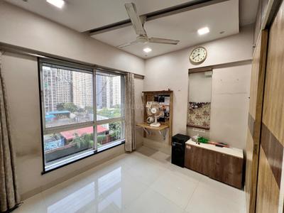 Bedroom Image of 665 Sq.ft 1 BHK Apartment / Flat for rent in Royal Oasis, Malad West Mumbai for Rs. 40000