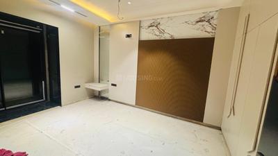 Bedroom Image of 1800 Sq.ft 3 BHK Apartment / Flat for sale in Paschim Vihar New Delhi for Rs. 41000000
