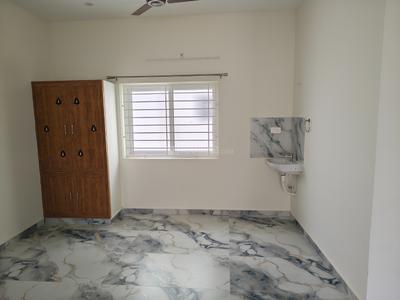 Bedroom Image of 1300 Sq.ft 2 BHK Independent House for rent in Maduravoyal Chennai for Rs. 34000