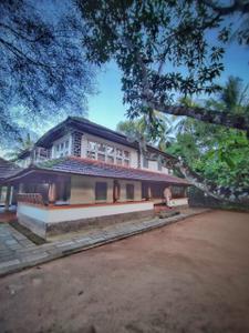 Building Image of 3400 Sq.ft 5 BHK Independent House for sale in Shoranur Palakkad for Rs. 19000000