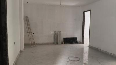 Living Room Image of 1350 Sq.ft 4 BHK Apartment / Flat for sale in Sector 7 Gurgaon for Rs. 13500000