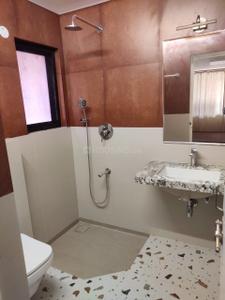 Bathroom Image of 1076 Sq.ft 3 BHK Apartment / Flat for rent in Panjim Goa for Rs. 90000
