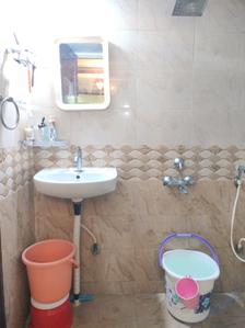 Common Bathroom Image of 925 Sq.ft 2 BHK Apartment / Flat for sale in Sipani Jardin, Madivala Bengaluru for Rs. 5350000