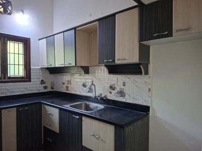 Kitchen Image of 950 Sq.ft 2 BHK Apartment / Flat for rent in Ramapuram Chennai for Rs. 25000
