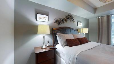 Bedroom Image of 1800 Sq.ft 3 BHK Apartment / Flat for sale in Andheri West Mumbai for Rs. 65000000