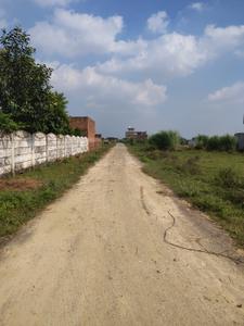 Image of 1000 Sq.ft Residential Plot / Land for sale in Jhalwa, Allahabad for Rs. 2000000