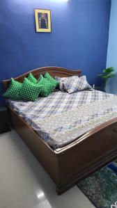 Bedroom Image of 2000 Sq.ft 3 BHK Apartment / Flat for rent in Arun Vihar, Sector 37 Noida for Rs. 45000