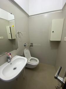 Bathroom Image of 550 Sq.ft 1 BHK Apartment / Flat for rent in Gurukrupa Marina Enclave, Malad West Mumbai for Rs. 39000
