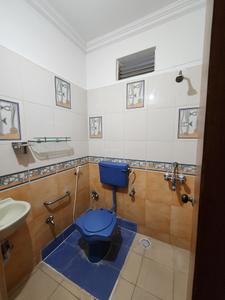 Bathroom Image of 1842 Sq.ft 3 BHK Apartment / Flat for sale in Adarsh Nagar Hyderabad for Rs. 24000000