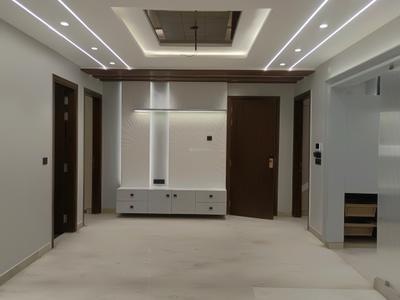 Living Room Image of 1350 Sq.ft 4 BHK Builder Floor for sale in Sector 4 Rohini New Delhi for Rs. 24000000