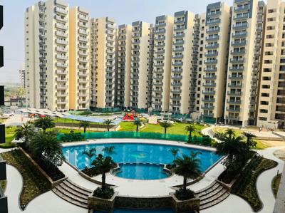Image of 1300 Sq.ft 3 BHK Apartment / Flat for sale in Azea Botanica, Vrindavan Yojana, Lucknow for Rs. 13500000