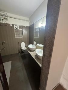 Bathroom Image of 1750 Sq.ft 3 BHK Apartment / Flat for sale in Gera Trinity Towers, Kharadi Pune for Rs. 26500000