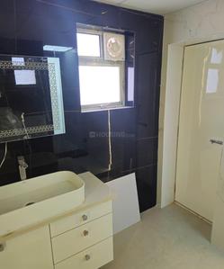 Bathroom Image of 2134 Sq.ft 3.5 BHK Apartment / Flat for sale in Buxi Bazaar Cuttack for Rs. 19500000