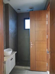Common Bathroom Image of 1801 Sq.ft 3 BHK Builder Floor for sale in Paschim Vihar New Delhi for Rs. 32500000