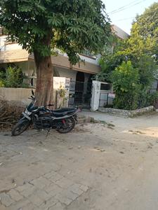 Image of 3000 Sq.ft 4.5 BHK Independent House for sale in Aliganj, Lucknow for Rs. 23000000