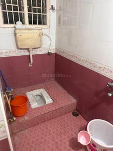 Bathroom Image of 2200 Sq.ft 3.5 BHK Builder Floor for rent in Thiruvanmiyur Chennai for Rs. 65000