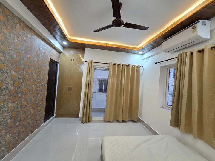 Newtown Vastu 1 Main Image 1