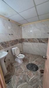 Bathroom Image of 1200 Sq.ft 2.5 BHK Apartment / Flat for sale in SVP Gulmohur Residency, Indirapuram Ghaziabad for Rs. 10800000