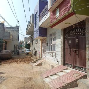 Image of 540 Sq.ft Residential Plot / Land for sale in Maruti Kunj, Gurgaon for Rs. 2520000