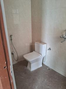 Bathroom Image of 1500 Sq.ft 3 BHK Apartment / Flat for rent in Kathal More Ranchi for Rs. 18000