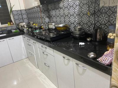 Kitchen Image of 650 Sq.ft 1.5 BHK Apartment / Flat for sale in Lodha Amara, Kolshet Thane for Rs. 8499999