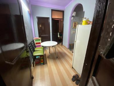 Bathroom Image of 450 Sq.ft 1 BHK Builder Floor for sale in New Ashok Nagar New Delhi for Rs. 2560000