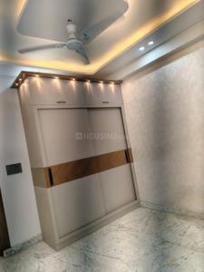 Bedroom Image of 1100 Sq.ft 2 BHK Apartment / Flat for sale in Vaishali Ghaziabad for Rs. 6500000