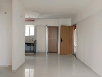 Living Room Image of 950 Sq.ft 2 BHK Apartment / Flat for rent in Prithvi Proximus, Hadapsar Pune for Rs. 29000