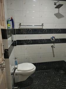 Bathroom Image of 2500 Sq.ft 4 BHK Builder Floor for rent in Ansal Palam Vihar Plot, Palam Vihar Gurgaon for Rs. 62000