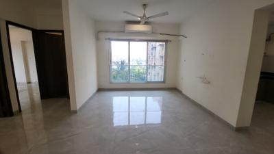 Living Room Image of 942 Sq.ft 2 BHK Apartment / Flat for rent in Elegant Navratnamala CHS, Santacruz East Mumbai for Rs. 105000