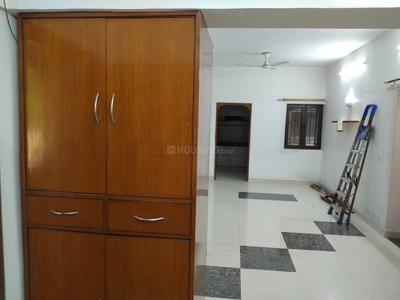 Hall Image of 1050 Sq.ft 2 BHK Apartment / Flat for rent in Arun Vihar, Sector 37 Noida for Rs. 35000
