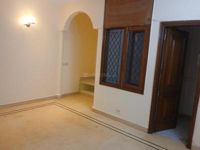Bedroom Image of 3300 Sq.ft 4 BHK Builder Floor for rent in Green Park New Delhi for Rs. 130000