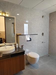 Bathroom Image of 1382 Sq.ft 3 BHK Apartment / Flat for sale in Kelambakkam Chennai for Rs. 7461000