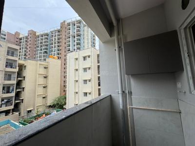 Balcony Image of 1300 Sq.ft 2 BHK Apartment / Flat for rent in Kadubeesanahalli Bengaluru for Rs. 40000