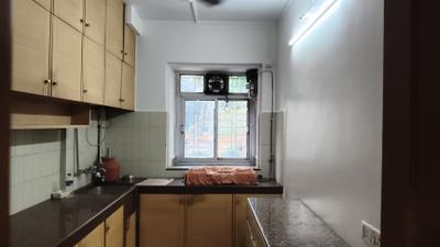 Kitchen Image of 950 Sq.ft 2 BHK Apartment / Flat for sale in Apeksha CHS, Andheri West Mumbai for Rs. 35000000