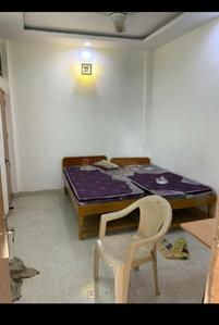 Bedroom Image of 318 Sq.ft 1 RK Builder Floor for rent in Karol Bagh New Delhi for Rs. 12894