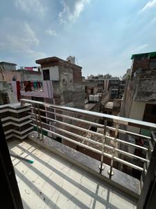 Balcony Image of 550 Sq.ft 2 BHK Builder Floor for rent in Uttam Nagar New Delhi for Rs. 12000