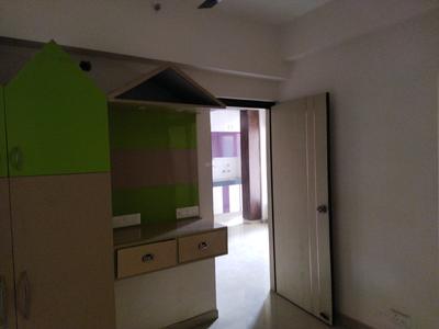 Bedroom Image of 990 Sq.ft 2 BHK Apartment / Flat for sale in High End Windsor Paradise II, Raj Nagar Extension Ghaziabad for Rs. 7200000