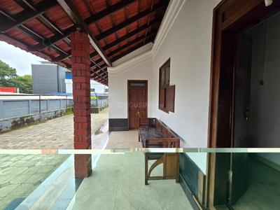 Image of 2100 Sq.ft 5 BHK Independent House for rent in Chelavoor, Kozhikode for Rs. 35000