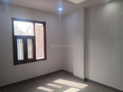 Bedroom Image of 1202 Sq.ft 3 BHK Builder Floor for rent in Preet Vihar New Delhi for Rs. 38000