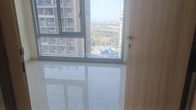 Bedroom Image of 700 Sq.ft 2 BHK Apartment / Flat for rent in Piramal Aranya, Byculla Mumbai for Rs. 110001