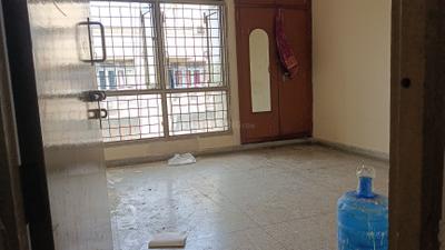 Bedroom Image of 1300 Sq.ft 2 BHK Apartment / Flat for sale in CGEWHO Kendriya Vihar 2, Sector 82 Noida for Rs. 12500000